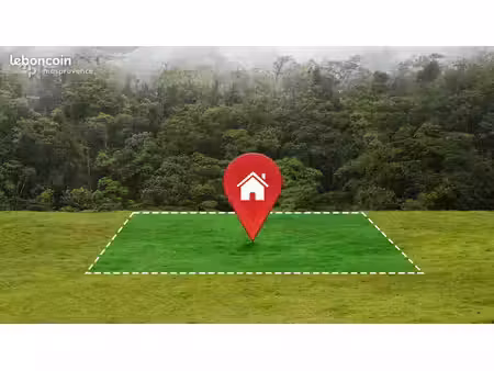 terrain à bâtir de 1035 m² à maubec (84)