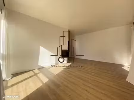 appartement 3 pièces 74 m²
