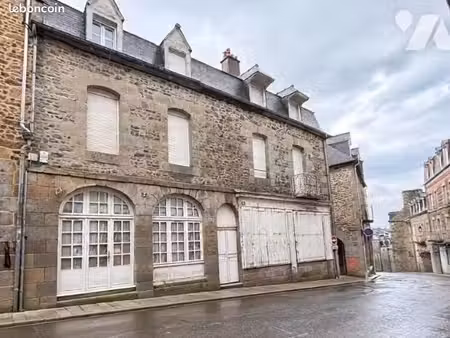immeuble 87 m² fougeres