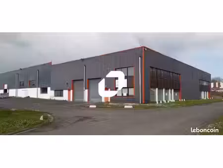 local d'activité 276 m²