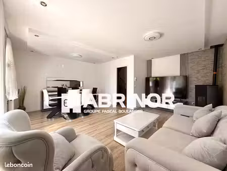 maison 5 pièces 105 m²