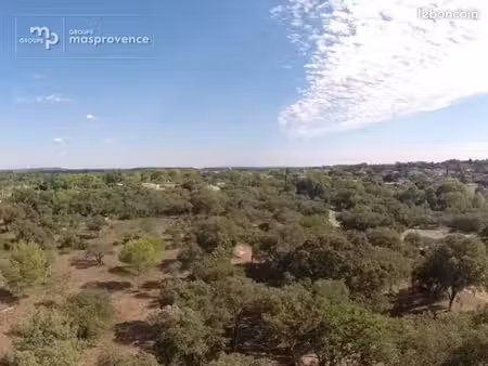 terrain à bâtir de 4600 m² à cavaillon (84)