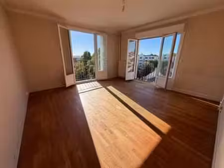 vente appartement 2 pièces à nantes canclaux - mellinet (44000) : à vendre 2 pièces / 57m²