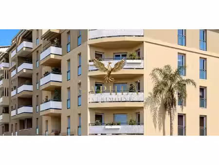 appartement contemporain avec terrasse toulon (83)