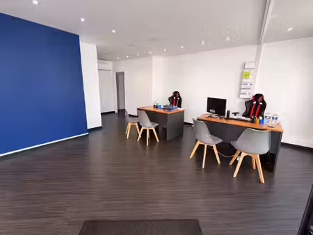 location commerce 80 m² à digoin (71160)
