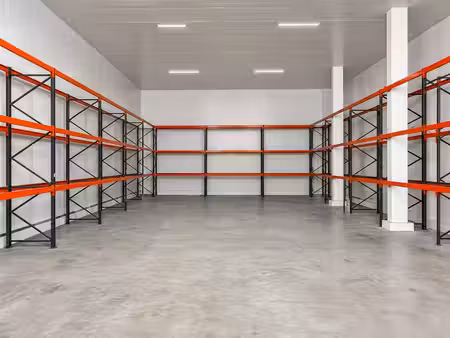 location entrepôt pechbonnieu 31140 400m²