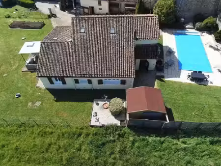 vente maison 6 pièces 166 m² sauzé-entre-bois (79190)