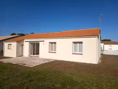 vente maison à falleron (85670) : à vendre / 84m² falleron