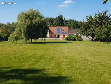treux : pavillon familial avec piscine  calme absolu et grand terrain - vente directe prop