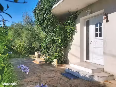 villa 5 pièces 131 m²
