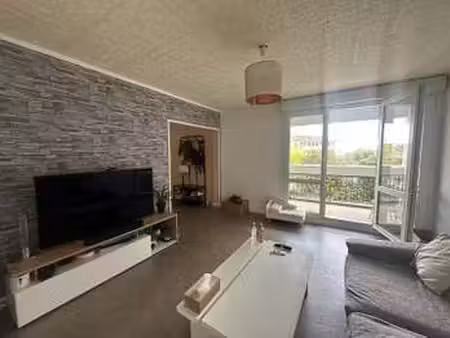 vente appartement 3 pièces à dinan (22100) : à vendre 3 pièces / 72m² dinan