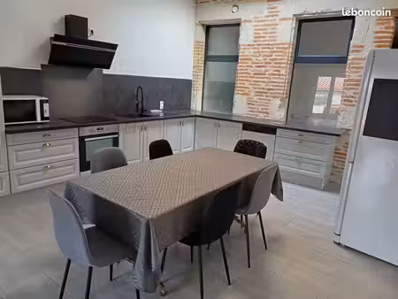 appartement duplex  3 chambres  110m2  plein centre de valence d'agen