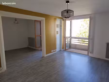 appartement t3 avec loggia