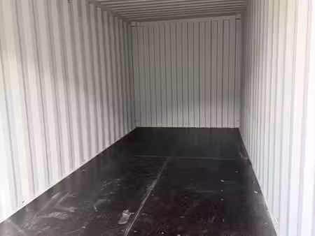 ? box de stockage / garde-meuble – 14 m²