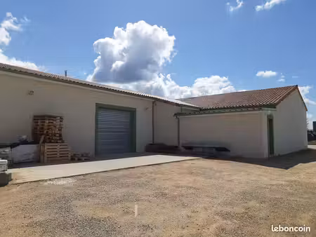 local 376 m² cissé