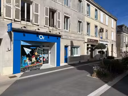 local commercial 60 m2 neuville de poitou