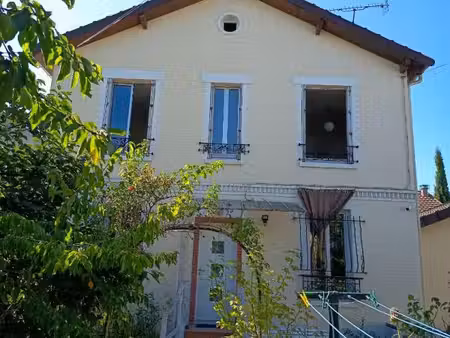 maison bobigny 5 pièce(s) 69 m2
