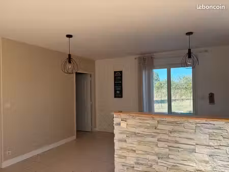 maison 82 m2 avec jardin clôturé