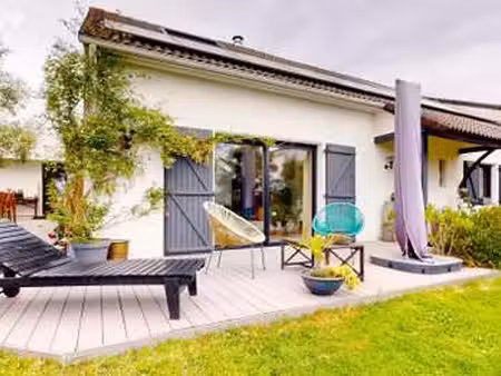 vente maison à nantes (44000) : à vendre / 229m² nantes
