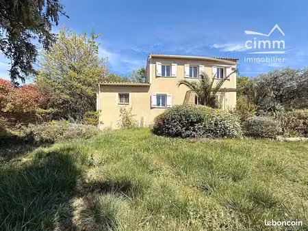 villa 4 pièces 126 m²