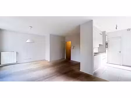 appartement à louer à bruxelles pour € 1.500 avec 2 chambres à coucher