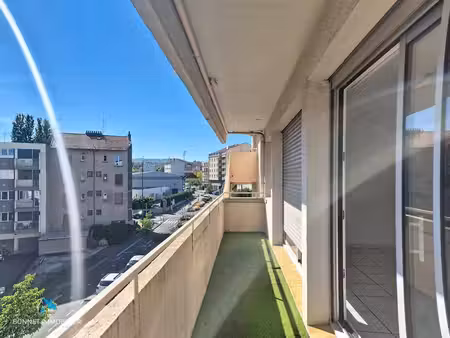 t5 lumineux - secteur stade philippes marcombes