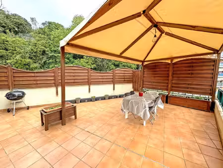 superbe 3 pièces meublé avec grande terrasse – disponible à partir du 1er septembre