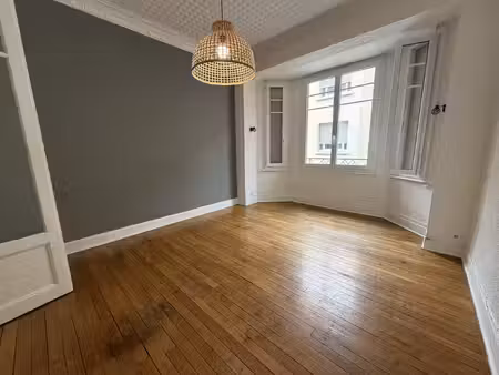 a louer appartement t2 centre ville proche commissariat et d
