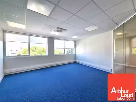 bureaux 185 m² saint benoit