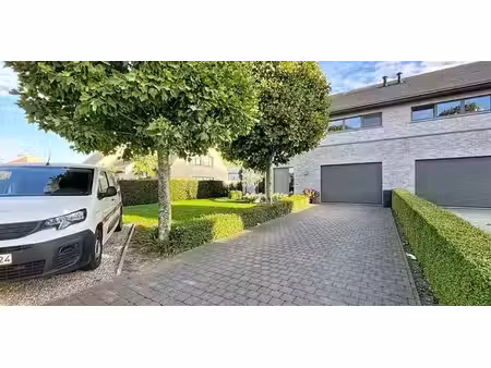 maison à louer à aalter pour € 1.350 avec 3 chambres à coucher