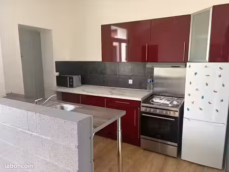 location appartement avec cour