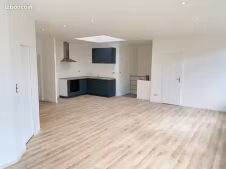 appartement f4 centre ville de roye
