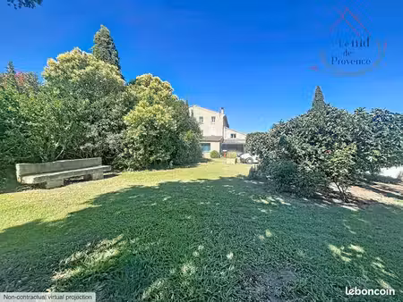 mas 9 pièces 300 m²