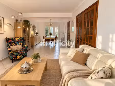 maison 5 pièces - 98 m²