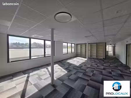 bureaux 625 m² amiens