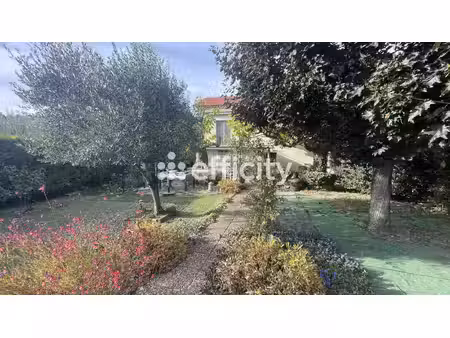 maison 6 pièces - 117 m²