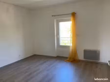 t3 63m2 centre ville location vide