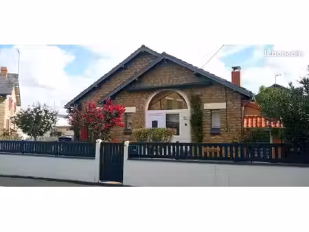maison en pierre thouars 79