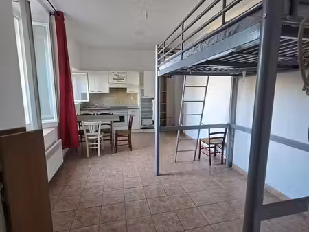 studio 1 pièce 24 m²