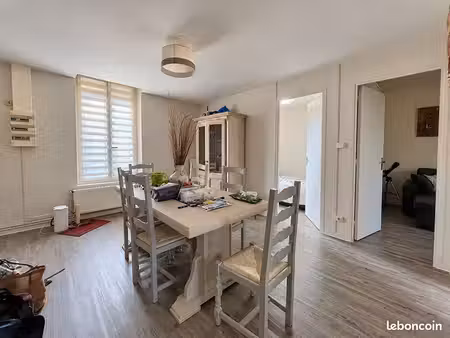 appartement 3 pièces 49 m²