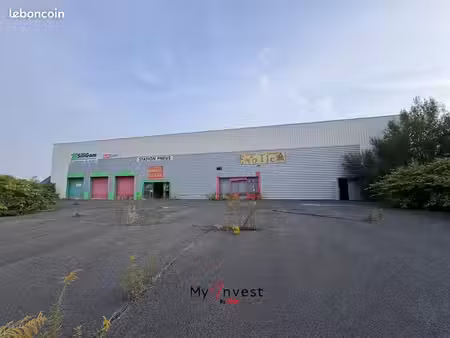 local commercial 810 m²