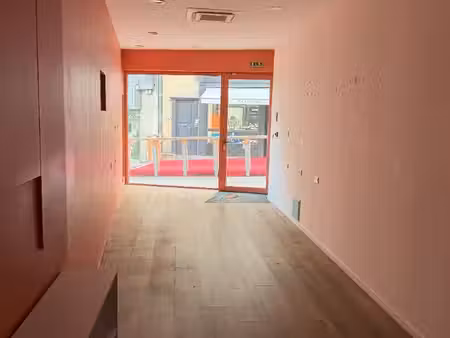 local 155 m² limoges