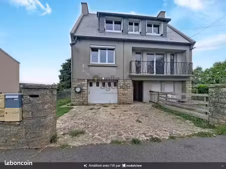 immeuble 4 pièces 66 m²