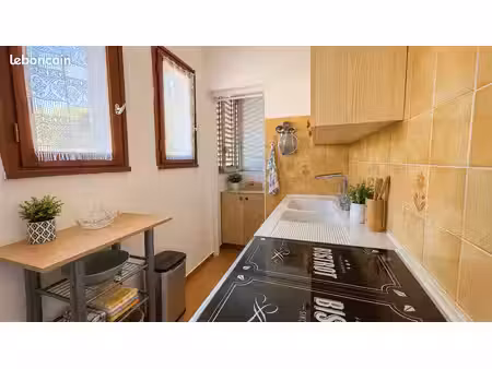 studio 1 pièce 23 m²