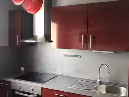 bel appartement f2 au calme