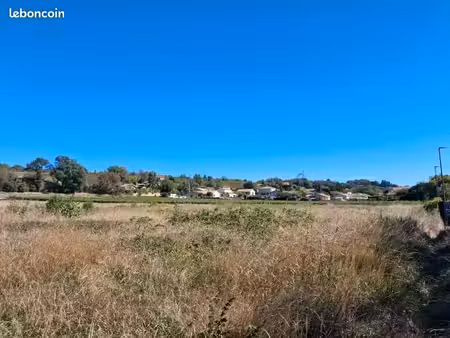 terrain 692 m² chanos curson