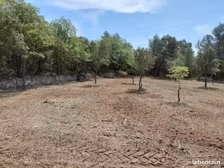 terrain a vendre