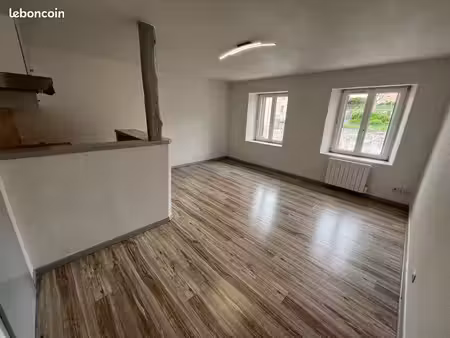 appartement t2 41m2 refait à neuf avec parking privatif - proche frontière suisse