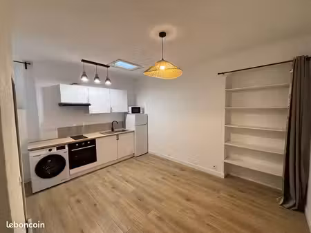 studio 21m2 idéalement situé
