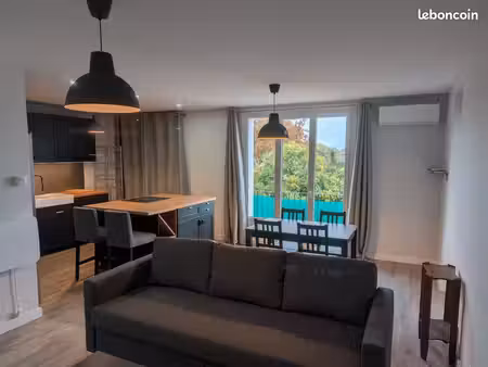 superbe t2 meublé de standing – terrasse  balcon & parking – tournefeuille